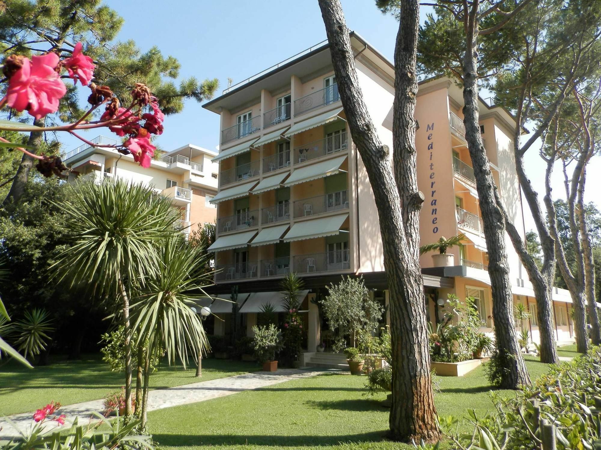 Hotel Mediterraneo Marina di Pietrasanta Kültér fotó